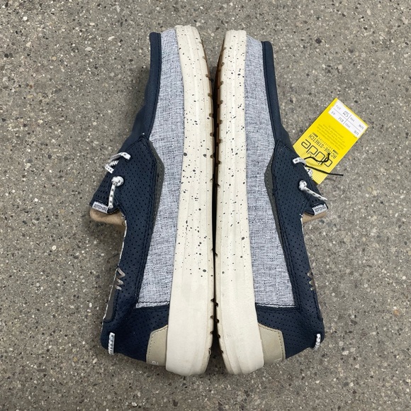 Gently Worn EUC Hey Dude Casual Welsh Ocean stylish comfortable shoes size 10 - Picture 12 of 16